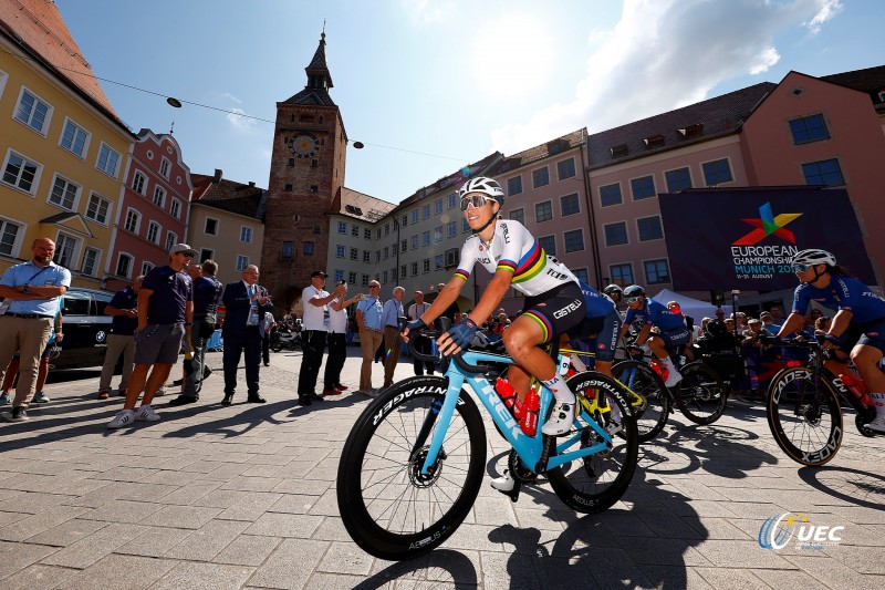 European Championships Munich 2022 - 2022 UEC Road Elite European Championships - Women's Road Race - 21/08/2022 - Elisa Balsamo (ITA) - photo Luca Bettini/UEC/SprintCyclingAgency?2022